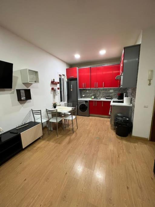 Apartamento En El Centro De Madrid - Atocha Apartment ภายนอก รูปภาพ